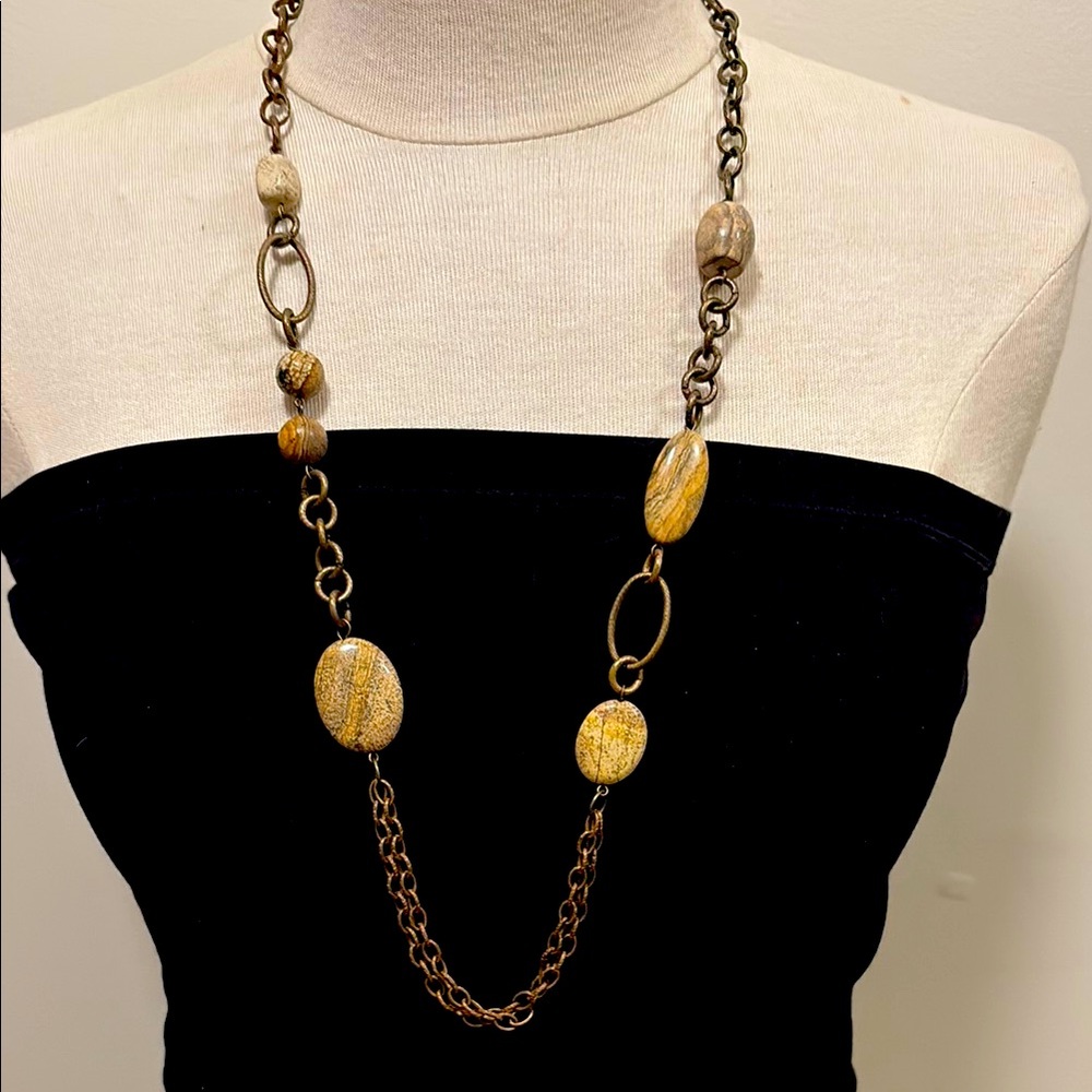 NWT Northern reflections real stone necklace, brass tone with tags